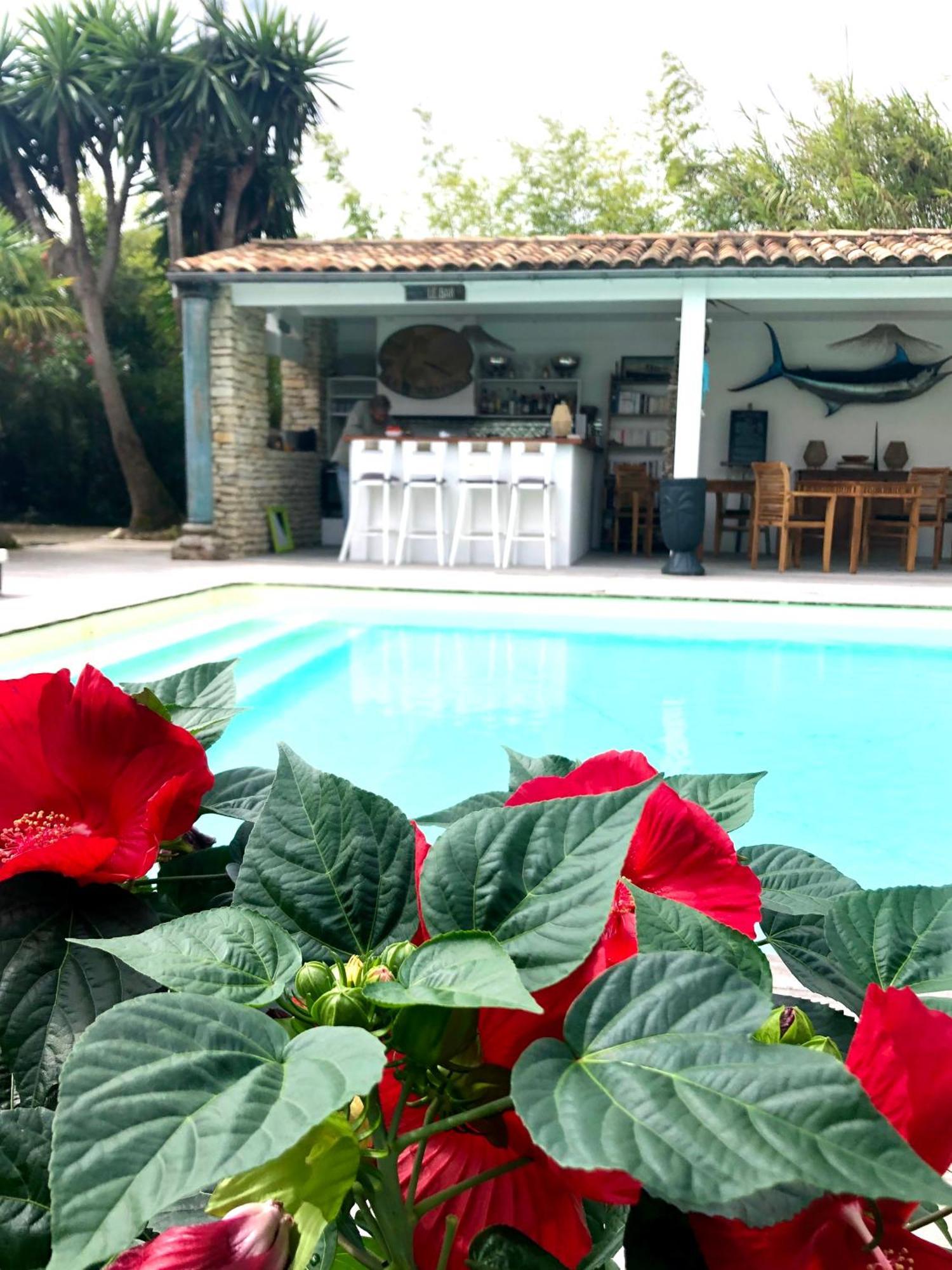 Le Jardin Des Portes Bed & Breakfast Les Portes-en-Re Bagian luar foto